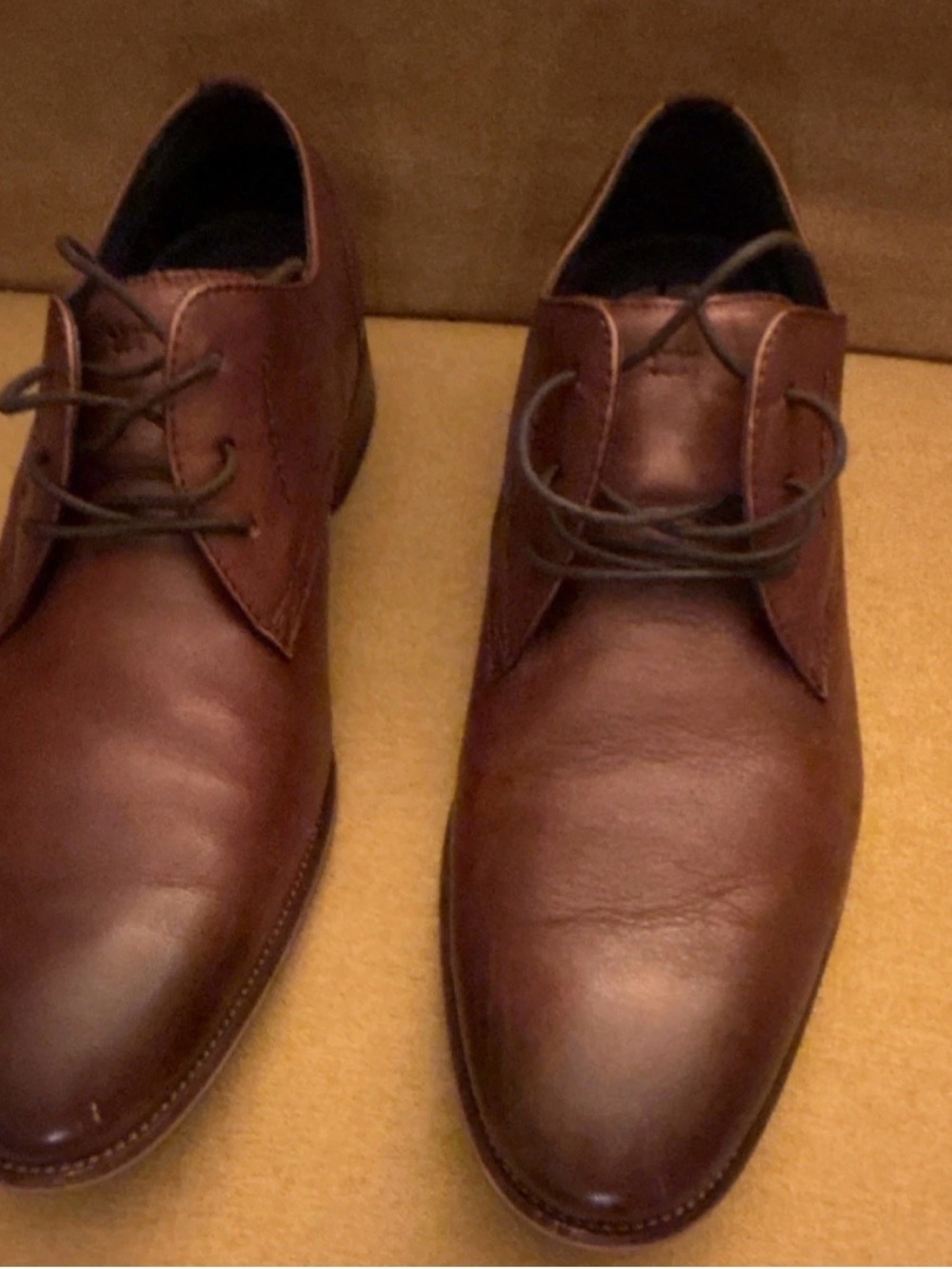 Florsheim Brown Leather Derby Lace-Up Almond Toe Men's Dress Shoes, Size 11. EUC